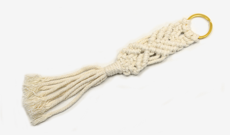 ΜΑΚΡΑΜΕ ΧΡΥΣΟ ΜΠΡΕΛΟΚ 20cm 0517945