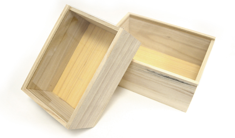 ΞΥΛΙΝΟ ΚΟΥΤΙ ΜΕ ΠΛΕΞΙΓΚΛΑΣ ΣΕΤ/2 23.5x17.5cm HT22P-036 0519700